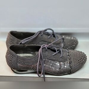 Bolaro by Summer Rio Silver Gray Studded & Sequins Lace Up Loafers Size 6